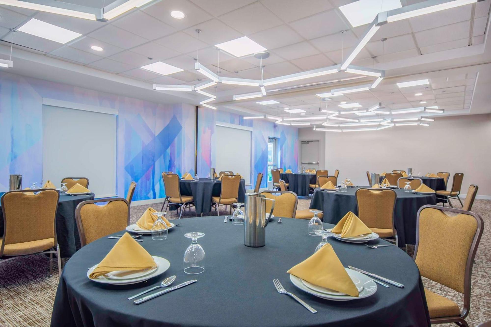 Hilton Garden Inn Danbury Eksteriør billede